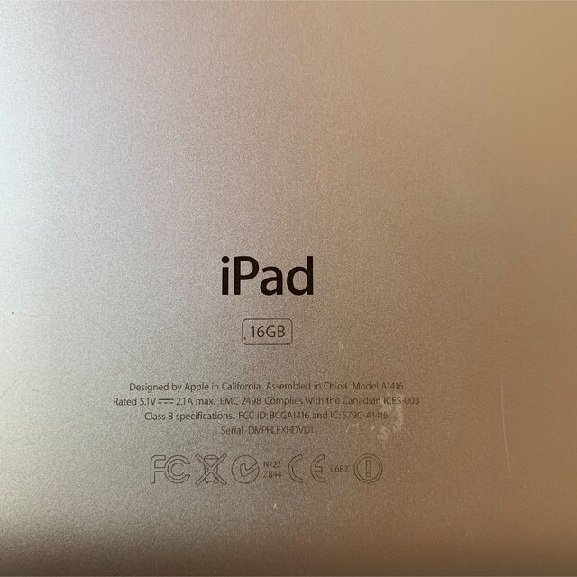 iPad(アイパッド)の【訳あり】Apple ipad wi-fi 16gb 第3世代 スマホ/家電/カメラのPC/タブレット(タブレット)の商品写真