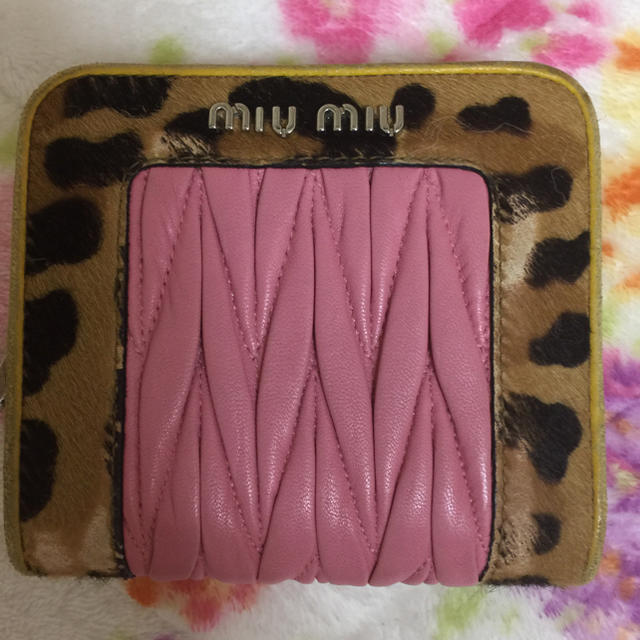 miumiu(ミュウミュウ)のmiumiu 短財布 メンズのファッション小物(折り財布)の商品写真