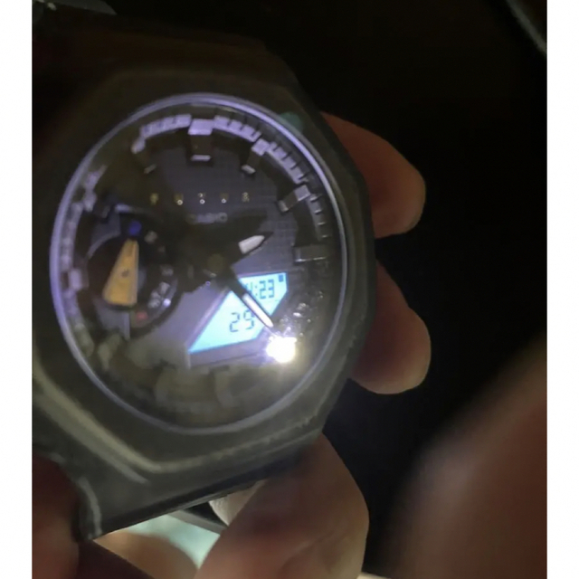 G-SHOCK(ジーショック)のFUTUR  G-SHOCK GA-2100FT-8AJR メンズの時計(腕時計(アナログ))の商品写真