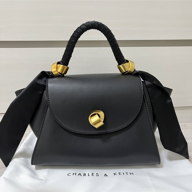 【CHARLES＆KEITH】2wayリボンバッグ