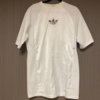 アディダス(adidas)のadidas BIGTシャツ(Tシャツ(半袖/袖なし))