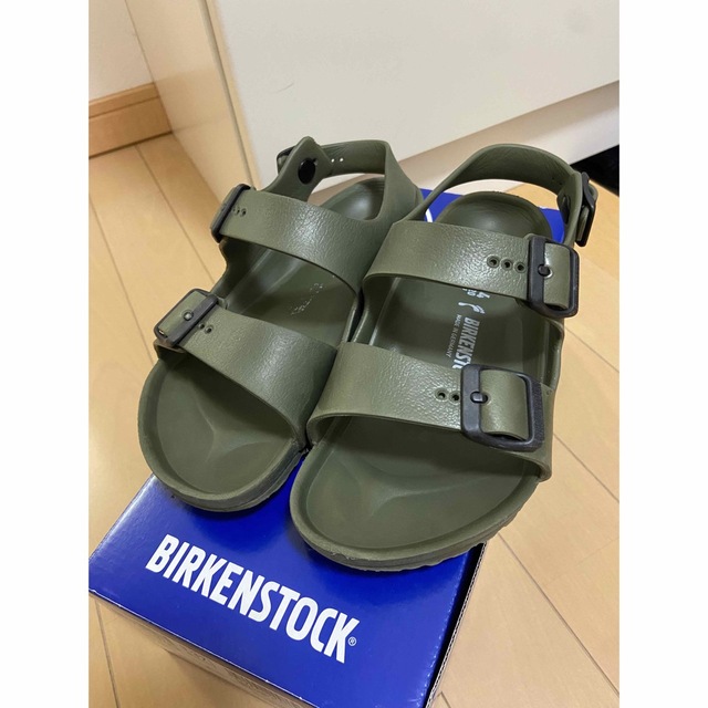 BIRKENSTOCK(ビルケンシュトック)のビルケンシュトック　アリゾナ　キッズ　カーキ　サンダル　22㎝ キッズ/ベビー/マタニティのキッズ靴/シューズ(15cm~)(サンダル)の商品写真