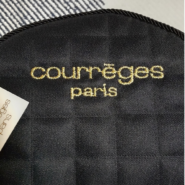Courreges(クレージュ)のcourregesクレイジュポーチ レディースのファッション小物(ポーチ)の商品写真