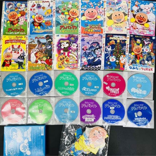パズル付き☆ 劇場版 アンパンマン DVD 12枚セット ケース付き-