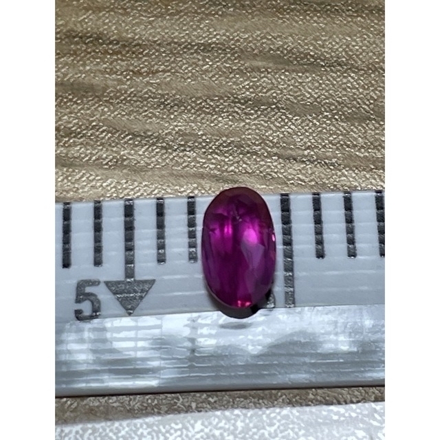 天然ミャンマー産高品質ルビー1.25ct 強蛍光真紅輝き - リング(指輪)