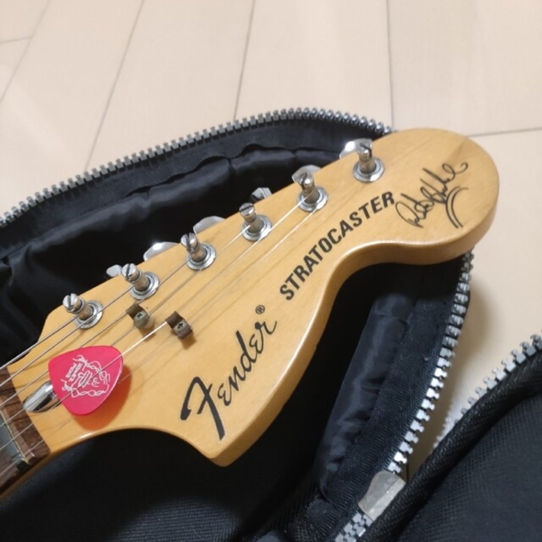 FENDER JAPAN フェンダー ジャパン ST72-145RB Ritch