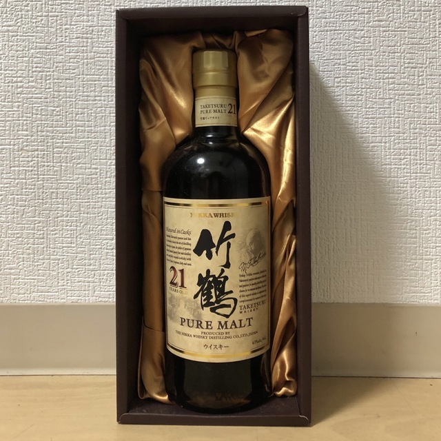 【新品未開栓】ニッカ NIKKA ウイスキー 竹鶴 21年 ピュアモルト 箱付き酒