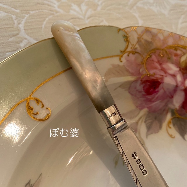 【英国製 バターナイフ】純銀 スターリングシルバー＆白蝶貝／ナイフ１本