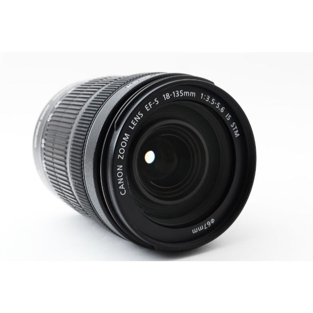 Canon(キヤノン)の【D0601】Canon EF-S18-135mm 3.5-5.6 IS STM スマホ/家電/カメラのスマートフォン/携帯電話(その他)の商品写真