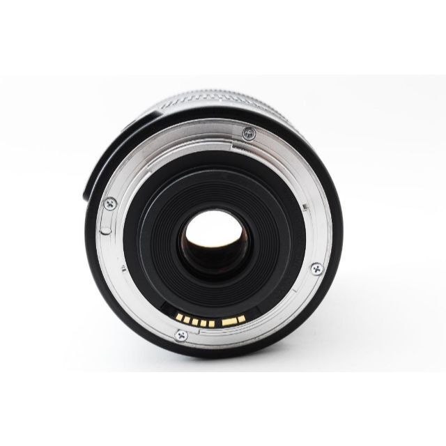 Canon(キヤノン)の【D0601】Canon EF-S18-135mm 3.5-5.6 IS STM スマホ/家電/カメラのスマートフォン/携帯電話(その他)の商品写真