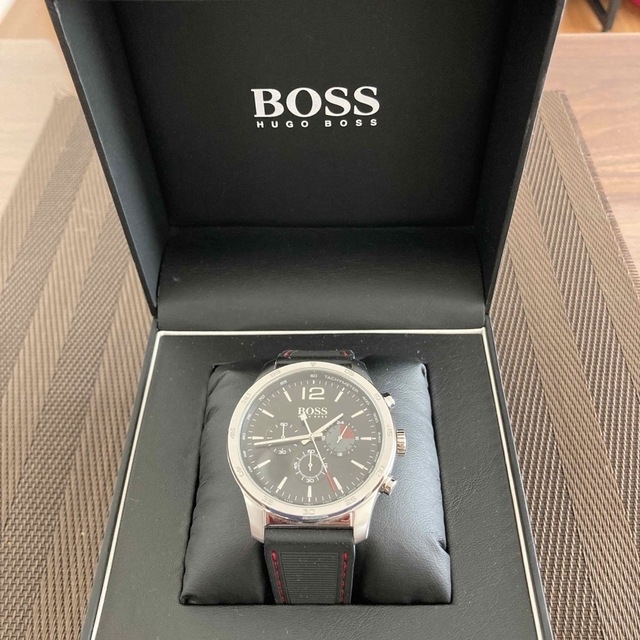 腕時計 BOSS 1513525 箱付き 絶妙なデザイン stockshoes.co