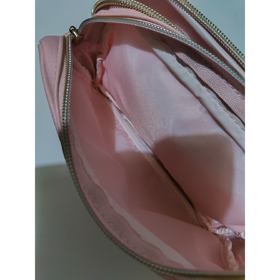Maison de FLEUR(メゾンドフルール)の【専用】メゾンドフルール・JILLSTUART ショルダーポシェット セット レディースのファッション小物(財布)の商品写真