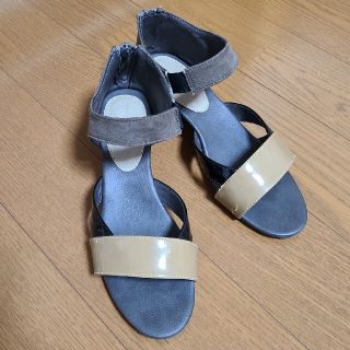 フェリシモ(FELISSIMO)のパンプス　サンダル(ハイヒール/パンプス)