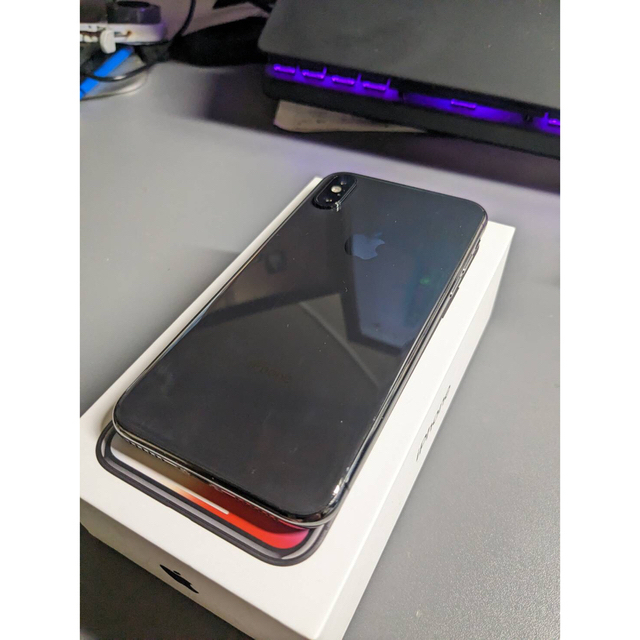 おまけ付き　iPhone X 64GB simフリー　美品