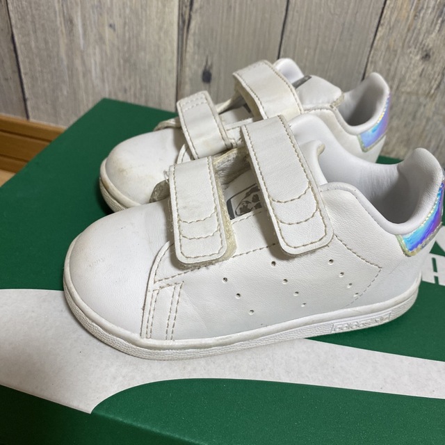 adidas(アディダス)のちくわ様専用adidas スタンスミス　ベビースニーカー 13cm キッズ/ベビー/マタニティのベビー靴/シューズ(~14cm)(スニーカー)の商品写真