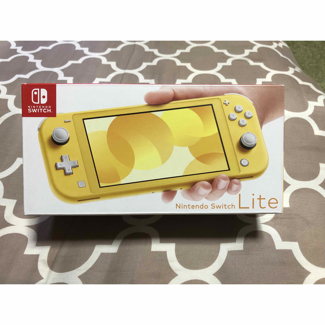 Nintendo Switch Lite イエロー