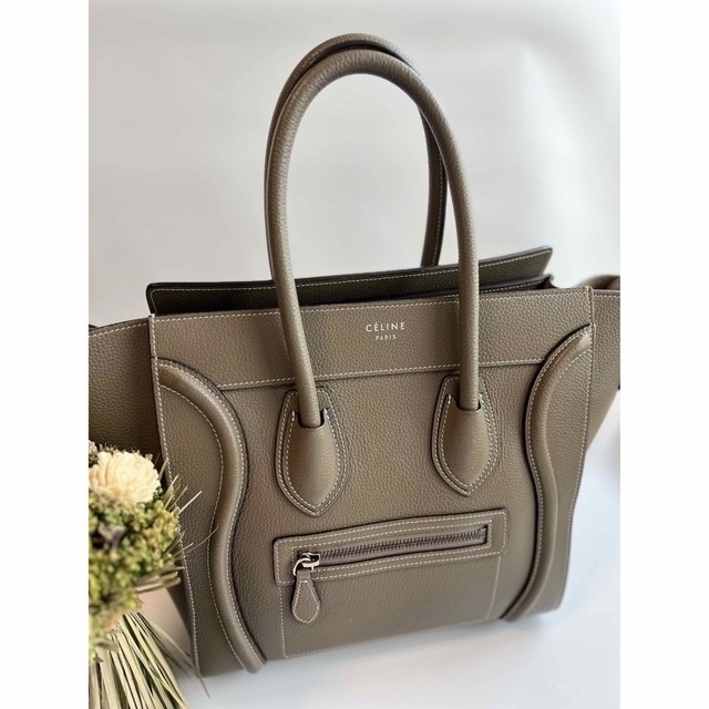 celine(セリーヌ)のセリーヌ　CELINE ラゲージマイクロ　スリ　旧ロゴ レディースのバッグ(ハンドバッグ)の商品写真