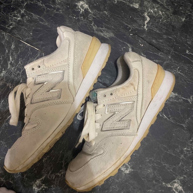 New Balance(ニューバランス)のニューバランス996スニーカー レディースの靴/シューズ(スニーカー)の商品写真