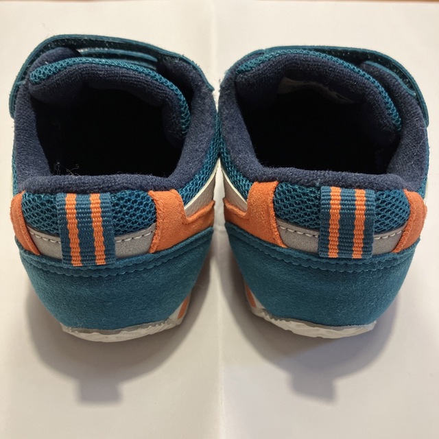 asics(アシックス)のアシックス　キッズシューズ　14.5cm キッズ/ベビー/マタニティのベビー靴/シューズ(~14cm)(スニーカー)の商品写真