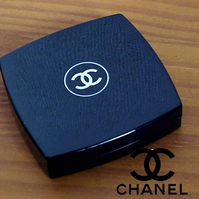 CHANEL(シャネル)のCHANEL チーク コントゥラスト 21 エフェメール シャネル デパコス コスメ/美容のベースメイク/化粧品(チーク)の商品写真