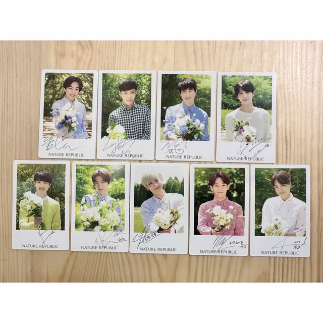 EXO(エクソ)のEXO トレカ　NATURE REPUBLIC 9枚セット エンタメ/ホビーのタレントグッズ(アイドルグッズ)の商品写真