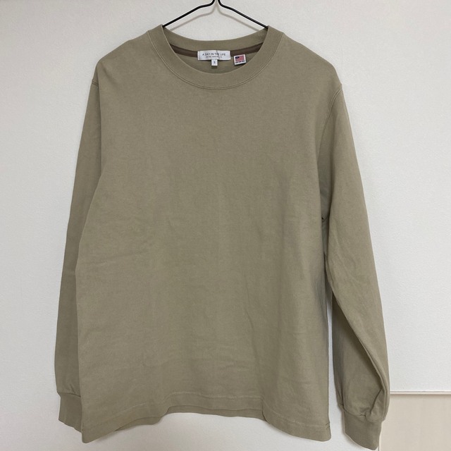 UNITED ARROWS(ユナイテッドアローズ)のUNITED ARROWS 長袖　カットソー　ベージュ　S メンズのトップス(Tシャツ/カットソー(七分/長袖))の商品写真