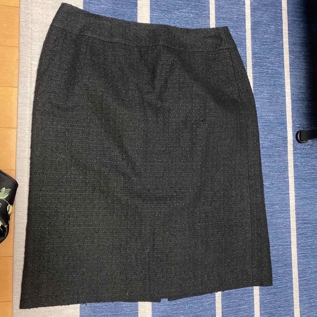 NATURAL BEAUTY BASIC(ナチュラルビューティーベーシック)のナチュラルビューティベーシック　 ジャケット＋スカート　Lサイズ レディースのフォーマル/ドレス(スーツ)の商品写真