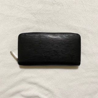 LOUIS VUITTON - ルイヴィトン LV エピ ブラック ジッピーウォレット