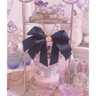 メゾンドフルール(Maison de FLEUR)の【激レア！希少】早い者勝ち！ メゾンドフルール パール リボン チャーム 量産(チャーム)