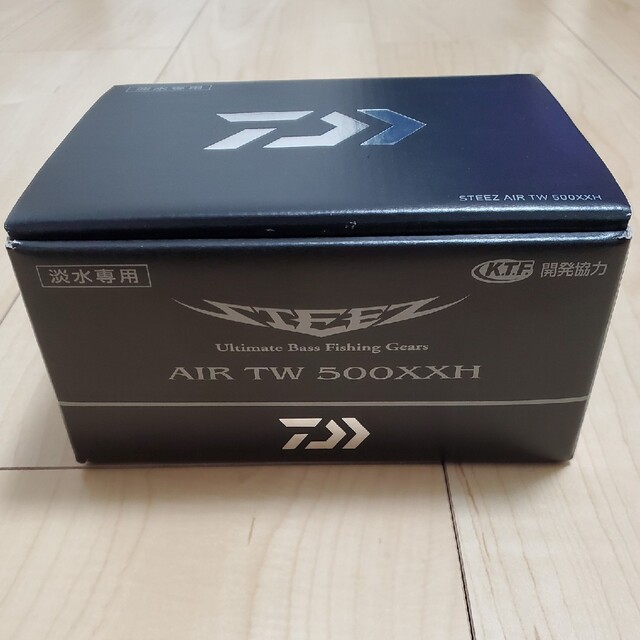 DAIWA(ダイワ)のダイワ スティーズ AIR TW 500 XXH 右ハンドル超美品 スポーツ/アウトドアのフィッシング(リール)の商品写真