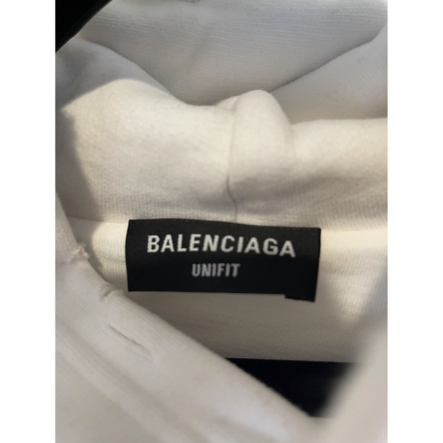 Balenciaga(バレンシアガ)の超美品バレンシアガ　オーバーサイズデストロイパーカー メンズのトップス(パーカー)の商品写真