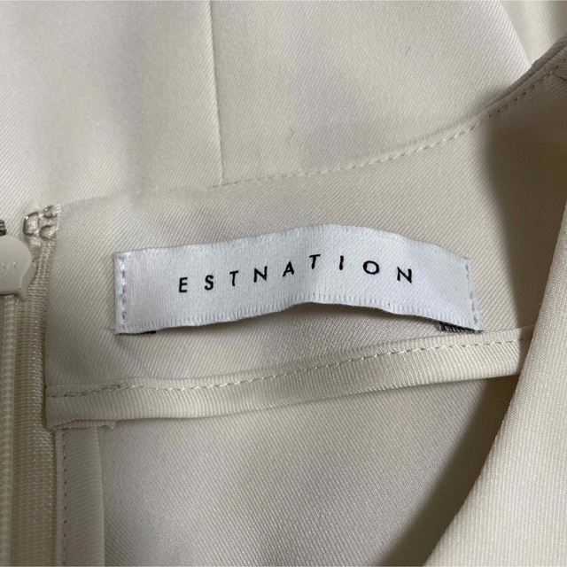 ESTNATION(エストネーション)の【りんご様専用】【美品】ESTNATION パフスリーブブラウス 会社 オフィス レディースのトップス(シャツ/ブラウス(半袖/袖なし))の商品写真