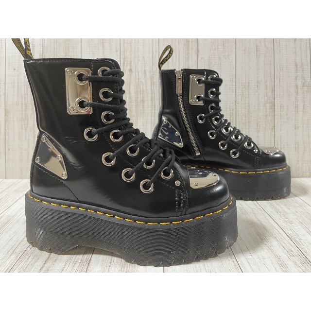 Dr.Martens(ドクターマーチン)のドクターマーチン☆☆ＪＡＤＯＮ　ＭＡＸ　ＲＥＢＥＬ☆☆超厚底サイドジップ レディースの靴/シューズ(ブーツ)の商品写真