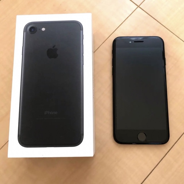 iPhone7 BLACK 128GB 最終値下げ!SIMフリー