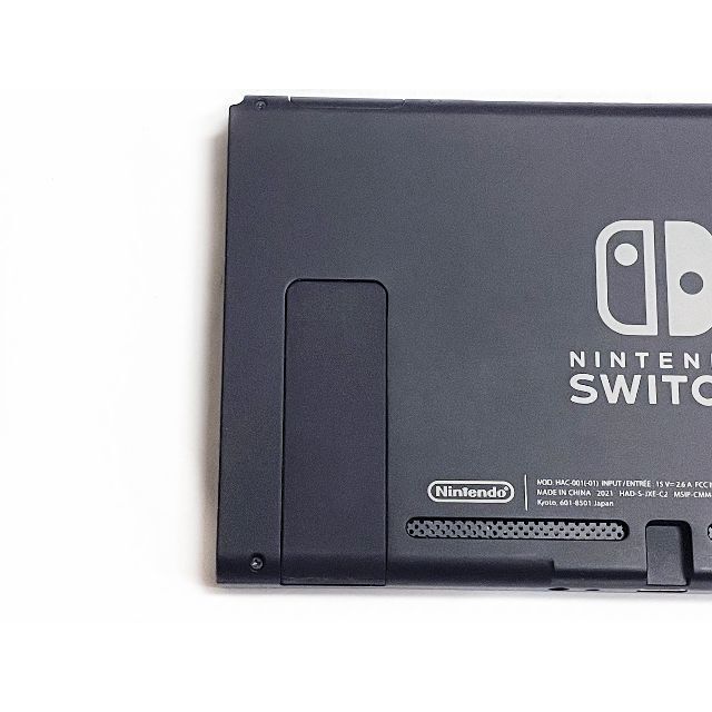 美品 新型 NINTENDO 任天堂 スイッチ Switch 本体のみ 動作〇 3