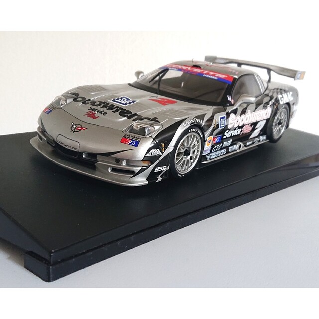 1/18  シボレー コルベット C5-R