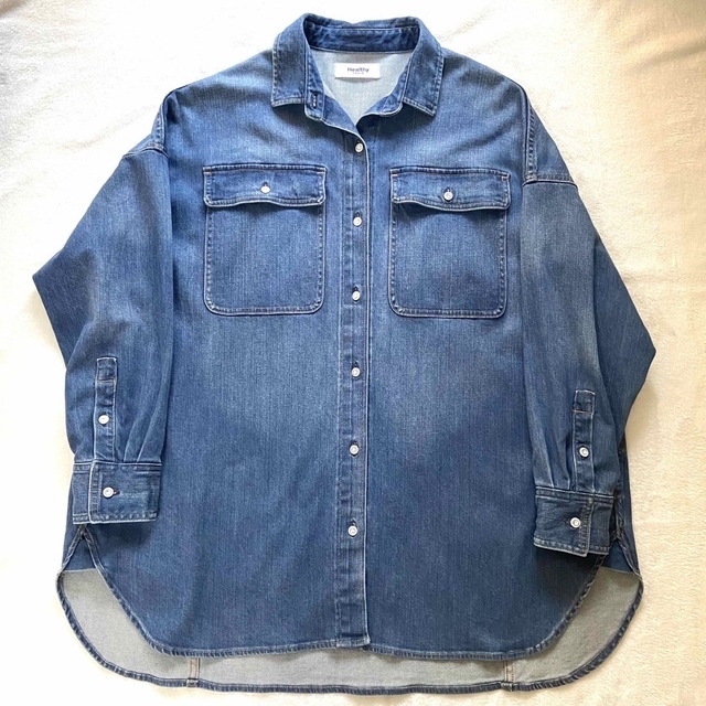 Healthy DENIM(ヘルシーデニム)のHealthy denim ヘルシーデニムAlmond デニムシャツ レディースのトップス(シャツ/ブラウス(長袖/七分))の商品写真