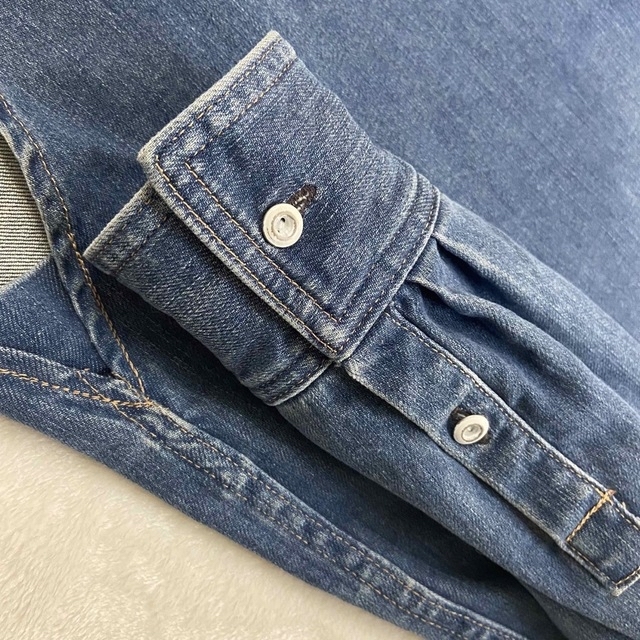 Healthy DENIM(ヘルシーデニム)のHealthy denim ヘルシーデニムAlmond デニムシャツ レディースのトップス(シャツ/ブラウス(長袖/七分))の商品写真