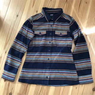 パタゴニア(patagonia)のパタゴニア　アウトドアシャツ　ネルシャツ　柄(シャツ/ブラウス(長袖/七分))