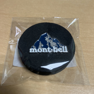 モンベル(mont bell)のモンベル　ピンバッチ　新品未使用(登山用品)