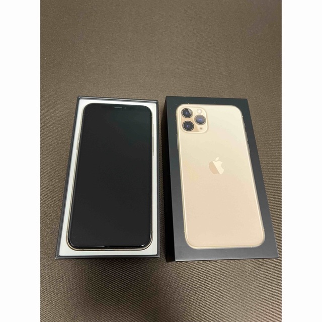 公式の限定商品 iPhone 11 Pro ゴールド 64 GB docomo スマホ/家電