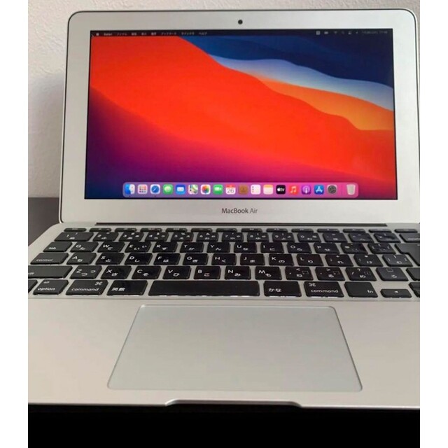 MacBook Air 11インチ☆Core i5 4GB SSDほぼ新品1TB-