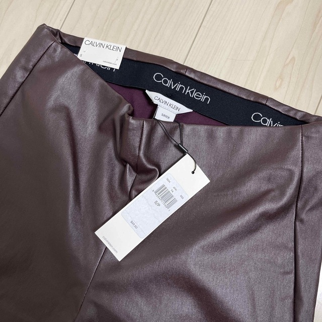 Calvin Klein(カルバンクライン)のカルバンクライン　ズボンお値下げ レディースのパンツ(カジュアルパンツ)の商品写真