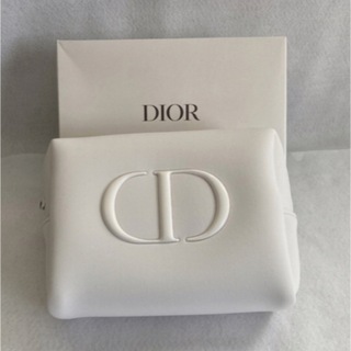 ディオール(Dior)の♡【Dior】ディオール ポーチ　ホワイト 【新品未使用】♡(ポーチ)