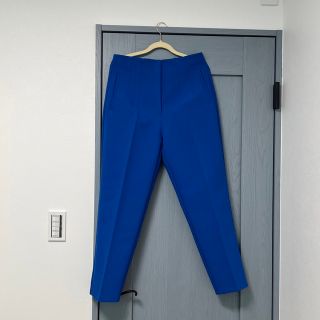 ザラ(ZARA)のZARA テーパードパンツ(カジュアルパンツ)