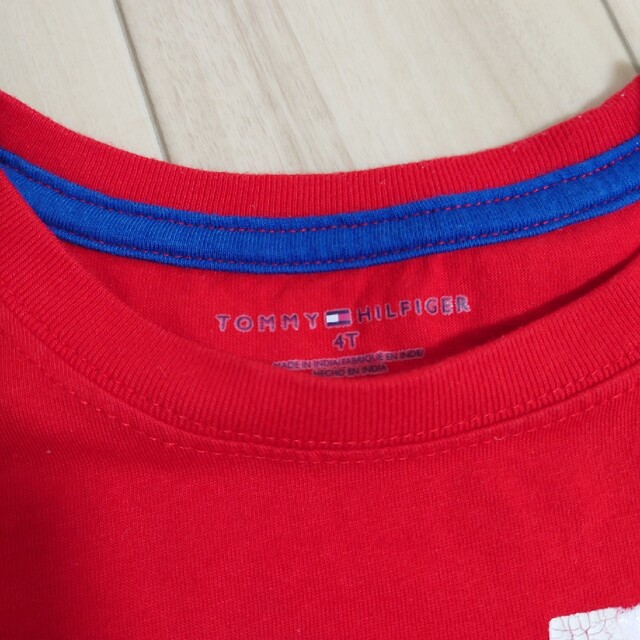 TOMMY HILFIGER(トミーヒルフィガー)のトミー　トミーフィルガー　Tシャツ　長袖　4T 100 キッズ/ベビー/マタニティのキッズ服男の子用(90cm~)(Tシャツ/カットソー)の商品写真