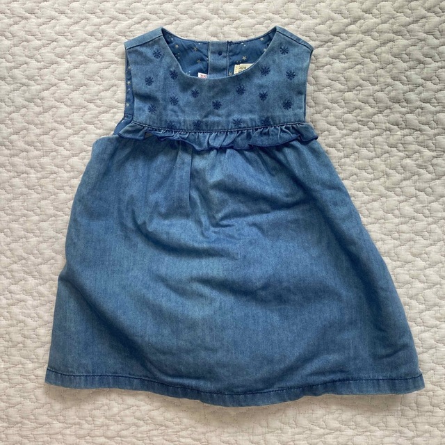 ZARA KIDS(ザラキッズ)の［新品未使用］zara 80cm デニムワンピース ブルマ付き キッズ/ベビー/マタニティのベビー服(~85cm)(ワンピース)の商品写真