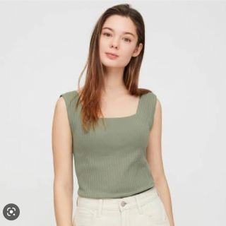 ユニクロ(UNIQLO)の【美品】UNIQLO ワイドリブブスクエアネックブラタンクトップ(タンクトップ)