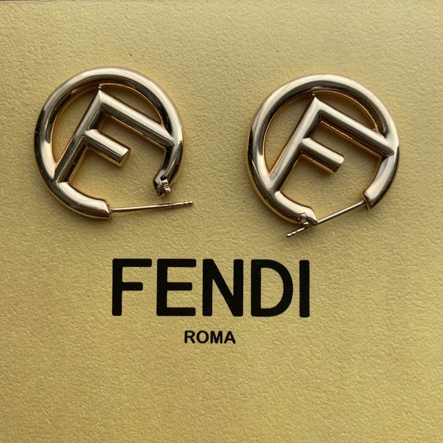 FENDI(フェンディ)のFENDI ピアス レディースのアクセサリー(ピアス)の商品写真