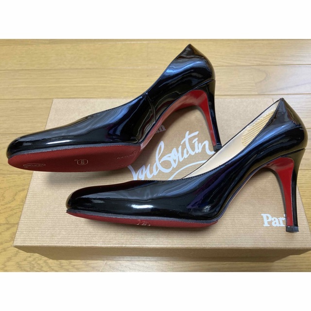 Christian Louboutin(クリスチャンルブタン)のクリスチャンルブタン⭐︎美品⭐︎パンプス レディースの靴/シューズ(ハイヒール/パンプス)の商品写真